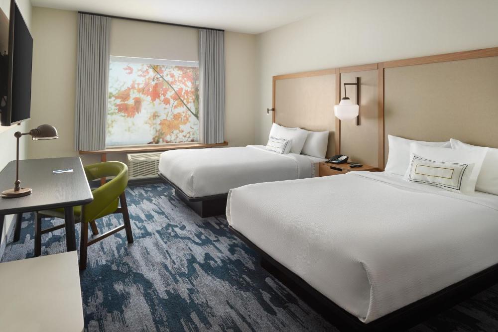 Guest room, 2 Queen interior